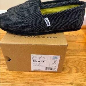 TOMS Charcoal Herringbone Classics